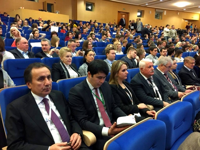 Азербайджан представлен на IV Международном экономическом форуме в Москве