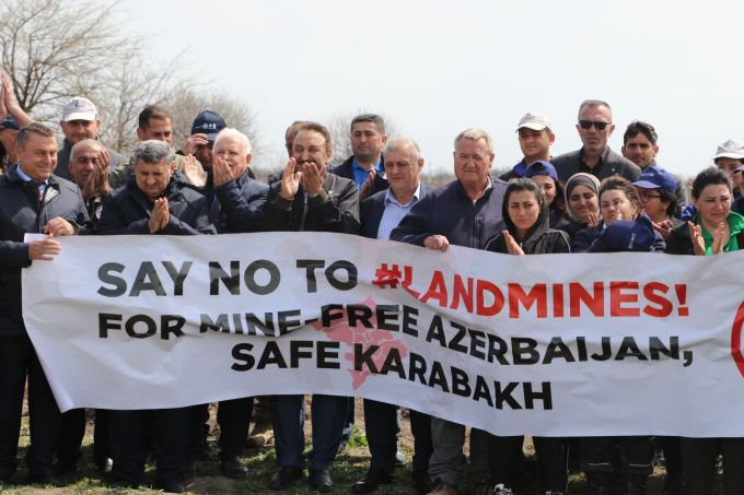 В Карабахе прошла акция по посадке деревьев в связи с Днем минного предупреждения